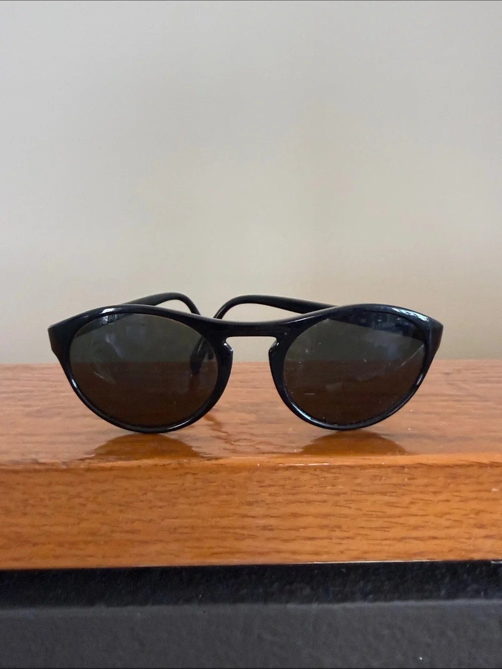 Vintage Hobie Avanti Polarized Sunglasses France Black Oval Wrap Y2K